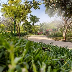  شقة By Latinem Luxury 2br Holiday Cvr B407 Near Burj Khalifa