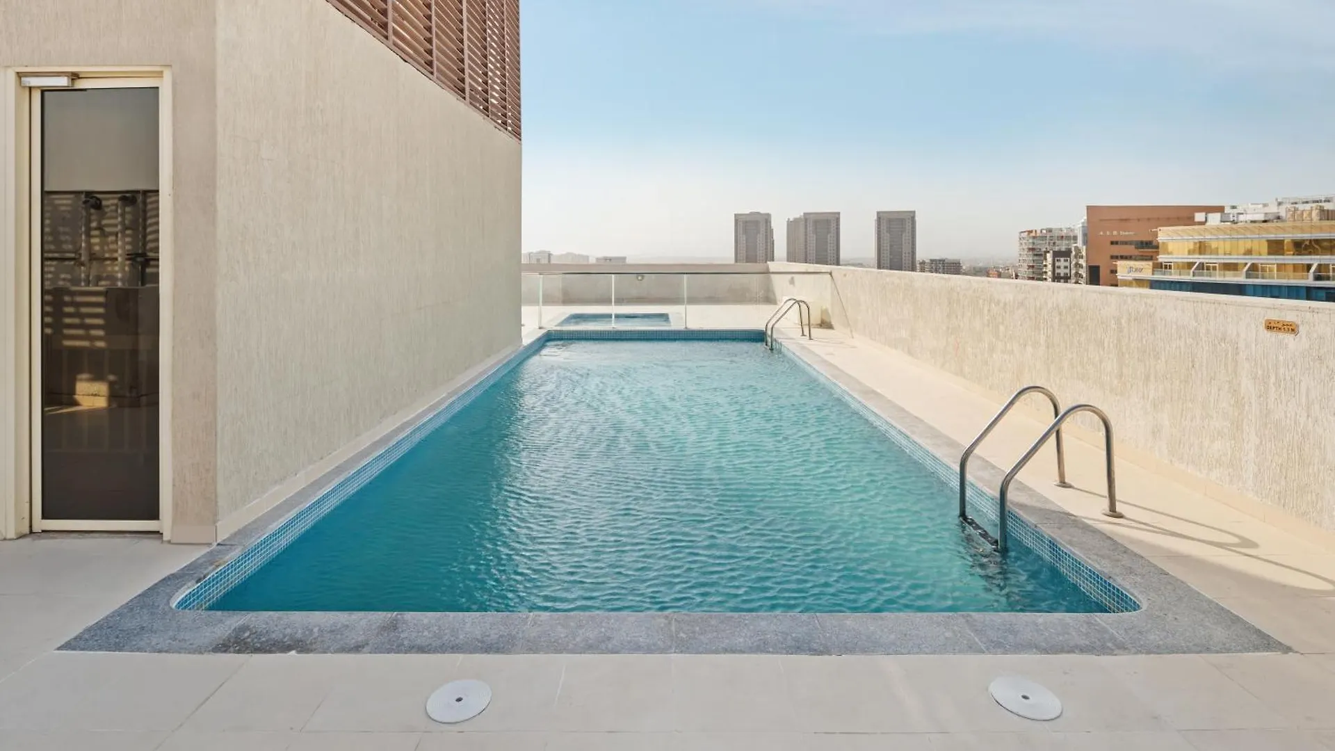 Bright And Cozy Studio - Family Friendly دبي شقة