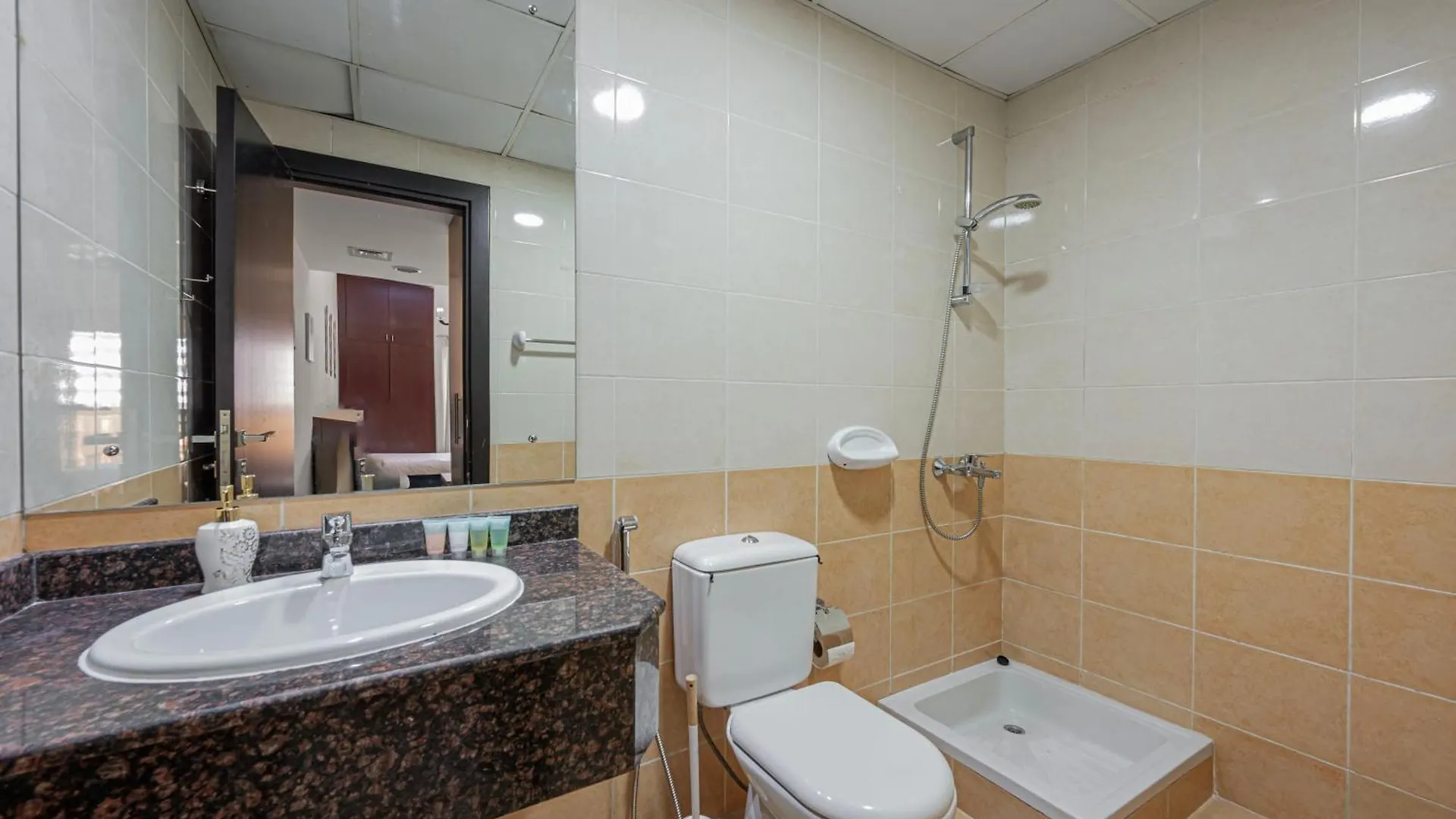 Bright And Cozy Studio - Family Friendly دبي شقة